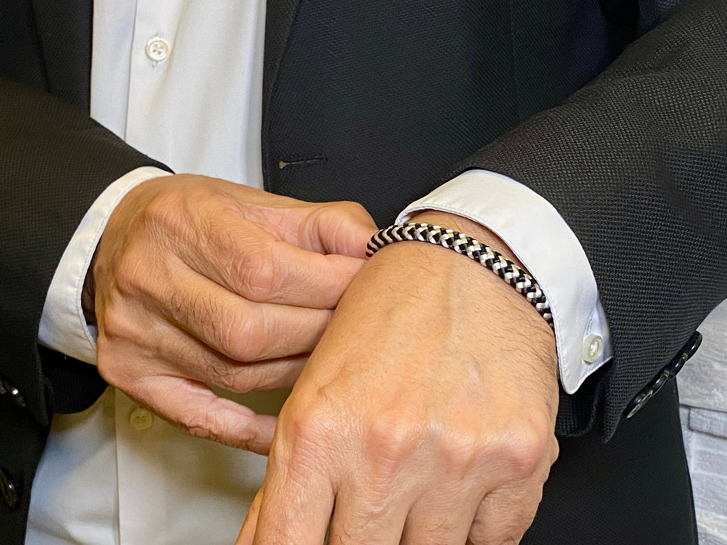 Estilo de vida Powerband en blanco y negro