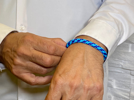 Segeltauarmband mit integrierter Frequenztechnologie