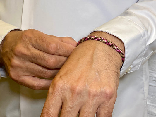 Segeltauarmband mit integrierter Frequenztechnologie
