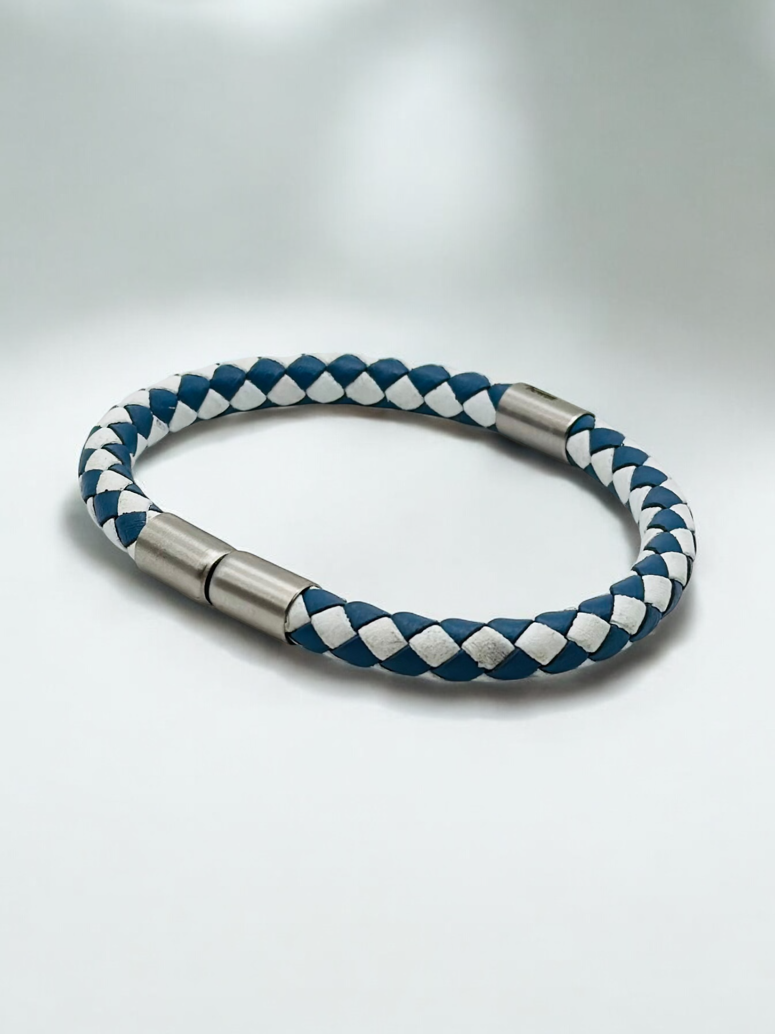 Lederarmband mit Magnetverschluss