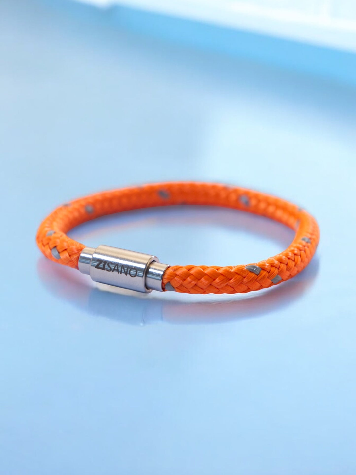 Segeltauarmband mit integrierter Frequenztechnologie