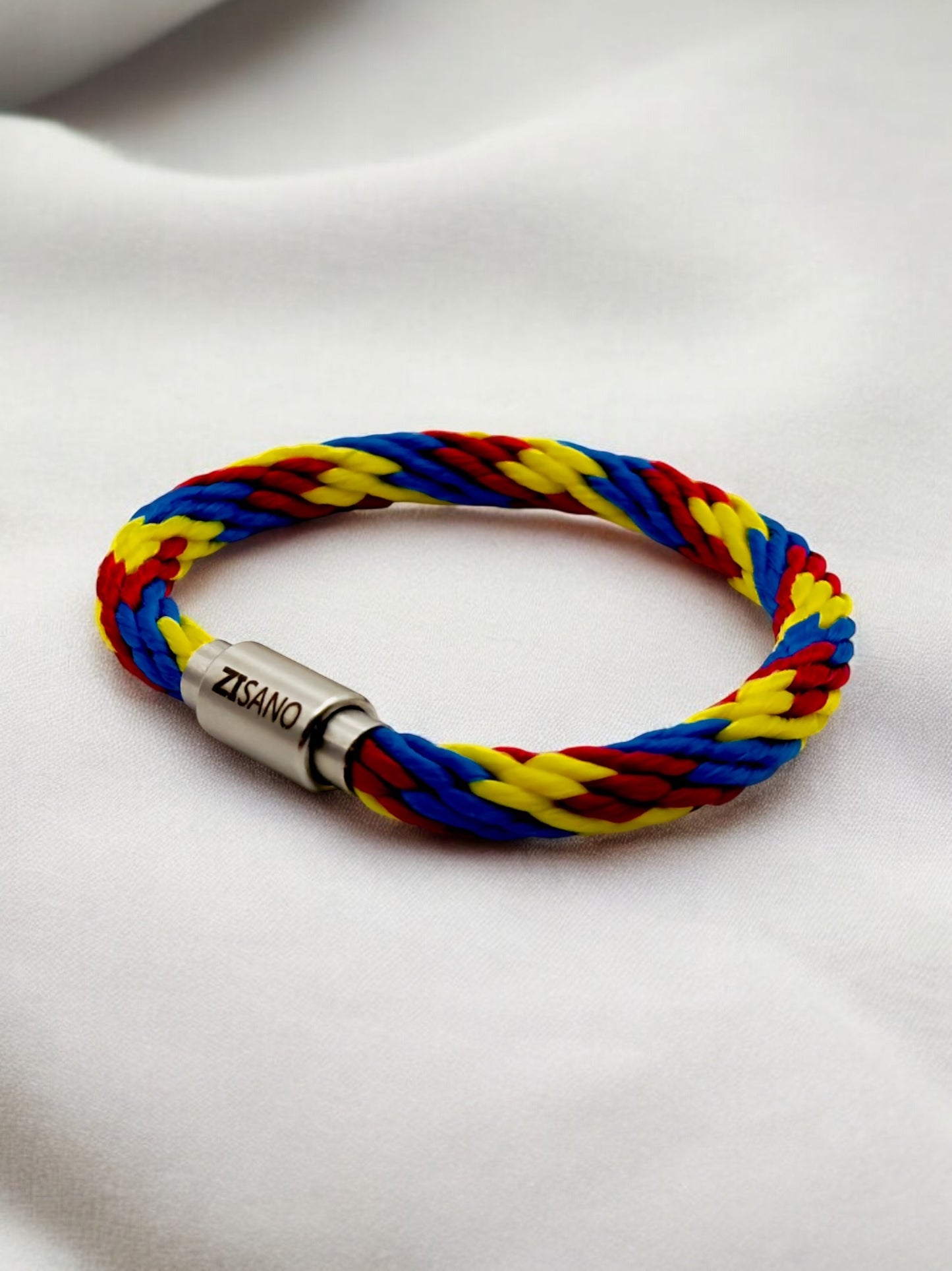 Segeltauarmband mit integrierter Frequenztechnologie