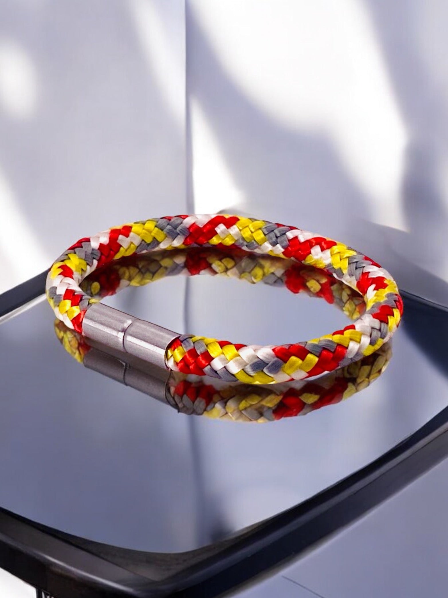 Segeltauarmband mit Magnetverschluss