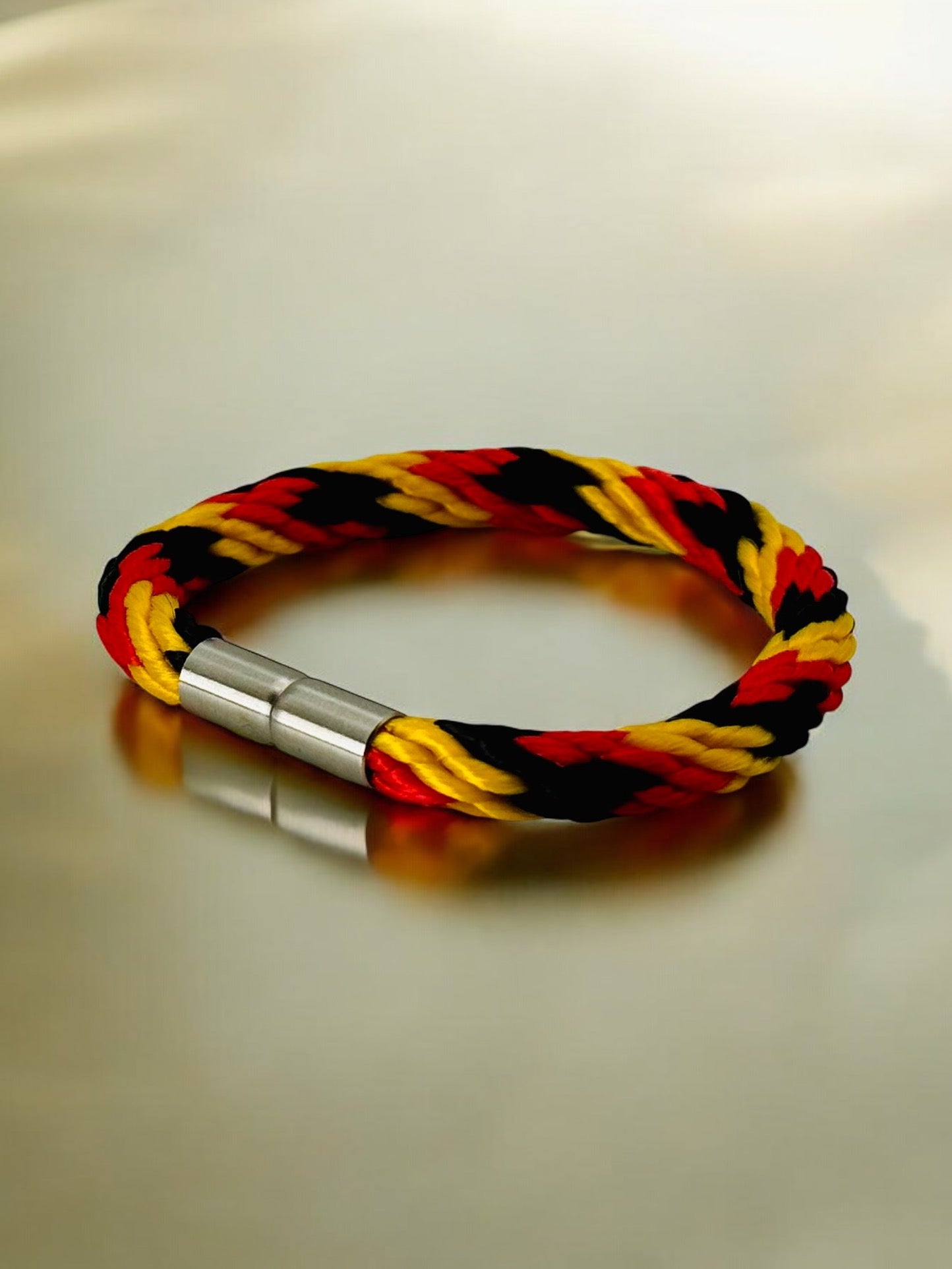 Schwarz, Rot, Gelb, Segeltauarmband, Armband, Edelstahl, Magnetverschluss