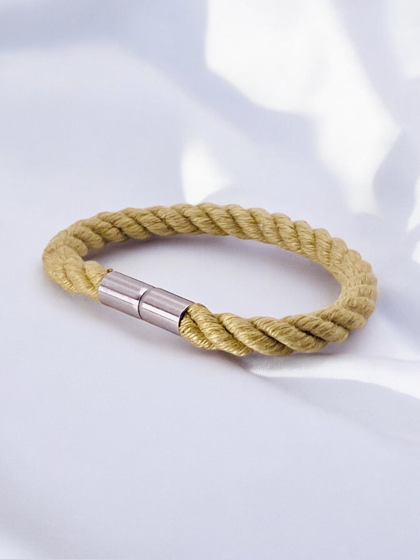 Segeltauarmband mit Magnetverschluss